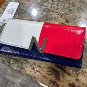 Brand NWT Nautica Wallet